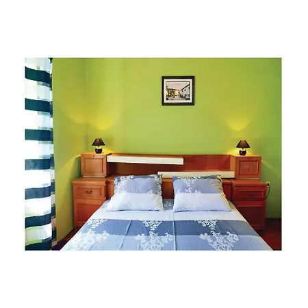 Three-bedroom Holiday In Kršan